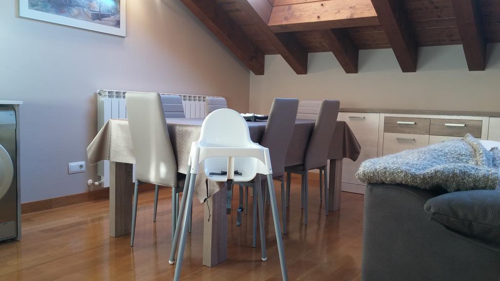 Апартаменти Apartamento Gure Ganbara Естелья Екстер'єр фото
